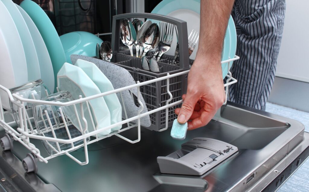 Desert Hot Springs Dishwasher Cleaning